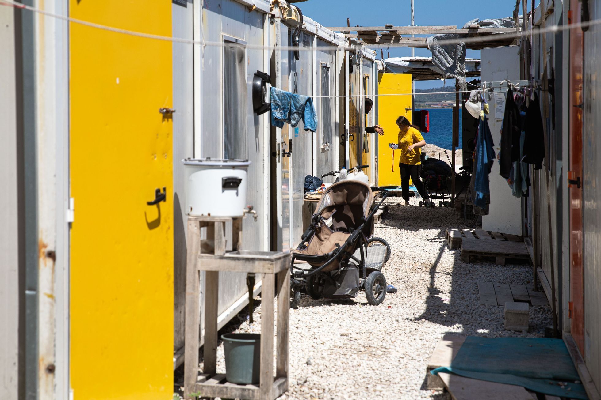 Uprchlický tábor Kara Tepe na ostrově Lesbos v Řecku, uprchlíci, migranti, uprchlická krize