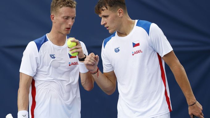 Jiří Lehečka a Jakub Menšík