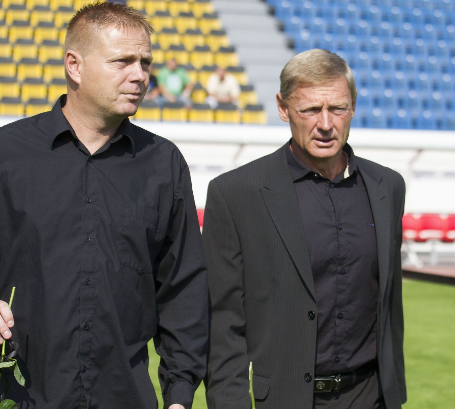Rozloučení s Františkem Hrdličkou: Zdeněk Ščasný (vpravo)