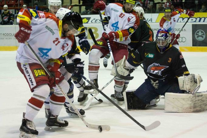 Baráž, Olomouc-Chomutov: Jiří Řípa (21) - Miroslav Hanuljak