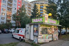 "Nedělejte z nás skanzen." Pražská sídliště se vzbouřila proti Fialovi