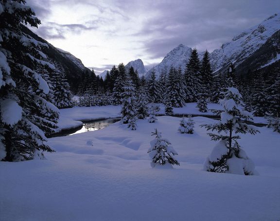Nádhera zimní krajiny u Leutaschu v Tyrolsku