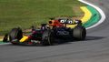 Max Verstappen v Red Bullu v kvalifikačním sprintu na GP Brazílie F1 2022