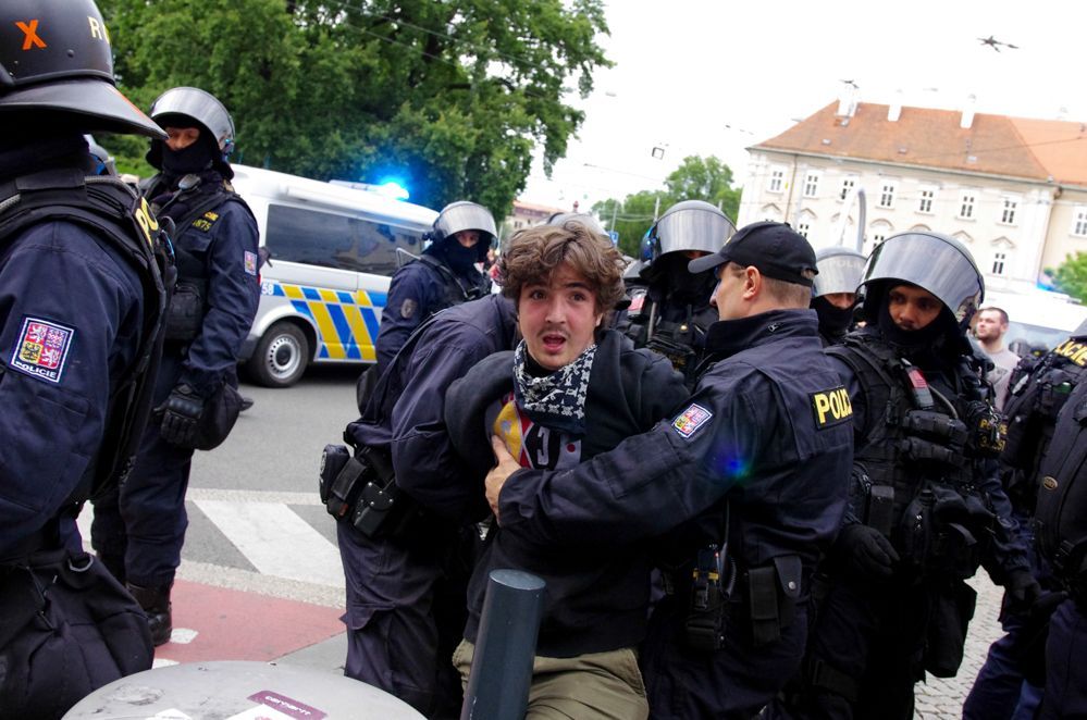 Demonstrace proti imigrantům v Brně