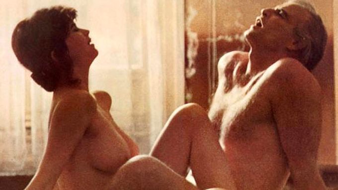 Erotickým filmem Poslední tango v Paříži způsobil Bertolucci mimořádný skandál