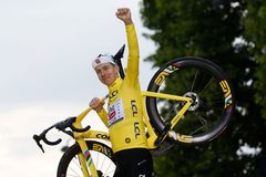 Čistý Pogačar? Jsem skeptický, řekl bývalý cyklista. Zvedá se mi žluč, reagoval další