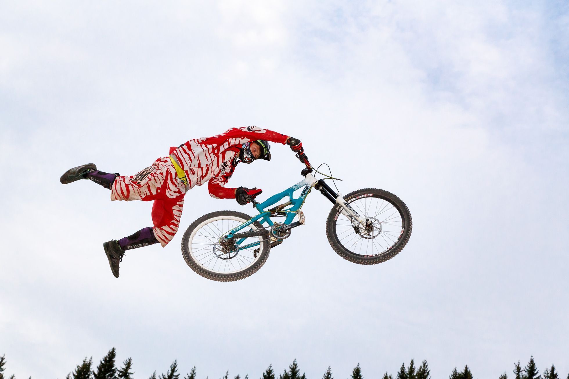 Marosana 2016: bikeři se ve Špindlerově Mlýně loučili se sezonou