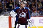 Colorado v NHL přišlo o brankáře Varlamova, musí na operaci