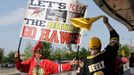 Fans of the Boston Bruins and the Chicago Blackhawks meet outside the arena before Game 2 of their NHL Stanley Cup Finals hockey series in Chicago, Illinois, June 15, 201