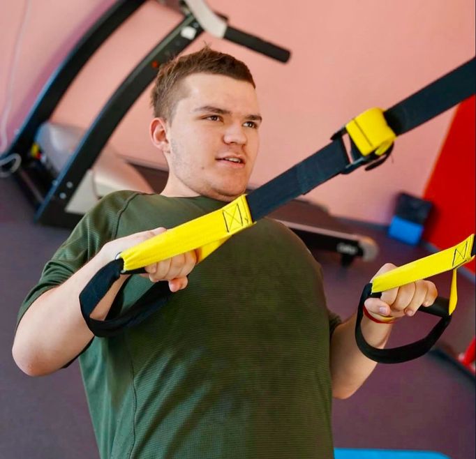 Adam Gábor, Olivova dětská léčebna, Generace bez pohybu