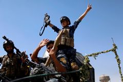 Tohle je konec Islámského státu, prohlásil irácký premiér. Mosul i syrská Rakka padají
