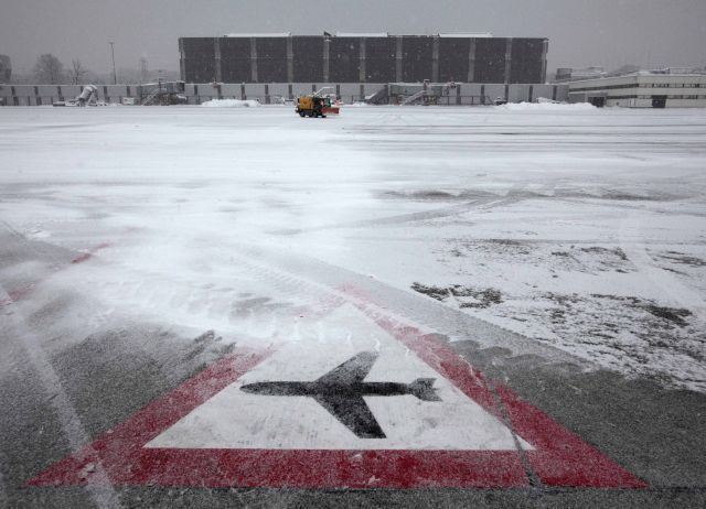 Letiště Ženeva sníh počasí