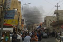 Před americkým konzulátem v iráckém Irbílu explodovala bomba