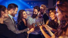 Noční klub, bar, večírek, party, zábava, ilustrační foto