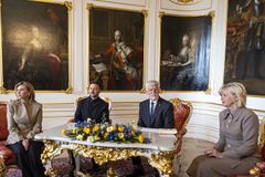 Mírová jednání pokračují, agresor v nich nesmí být odměněn, varoval Pavel