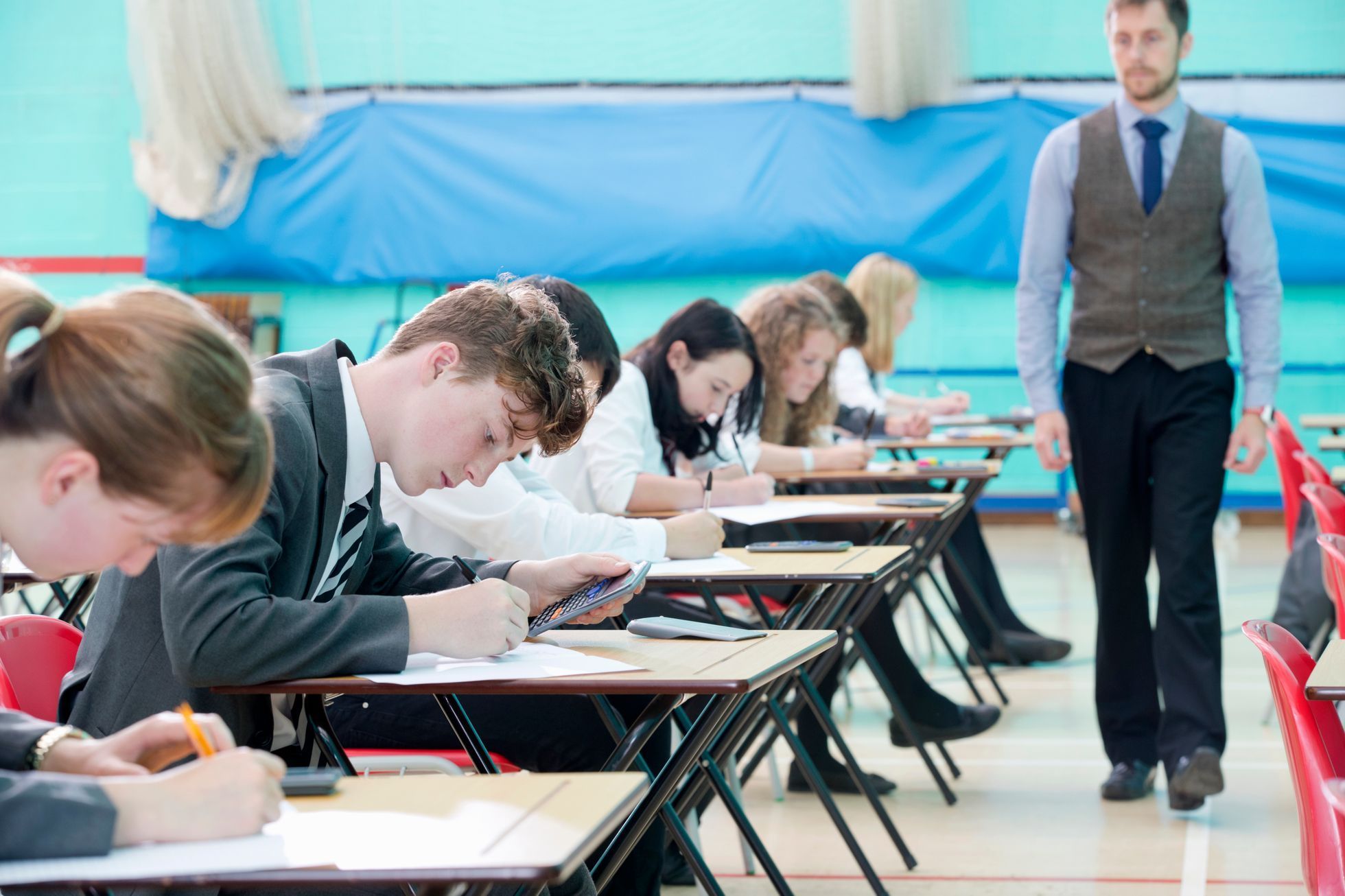 Maturita, zkouška, test, přijímačky, středoškolák, teenager, učitel
