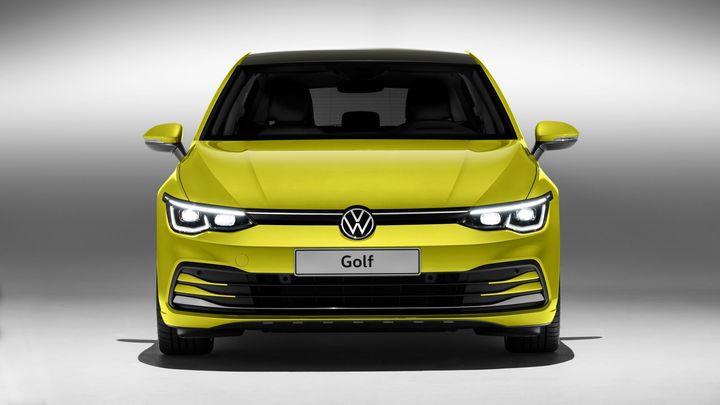 Volkswagen sliboval elektromobil ID.3 v ceně naftového Golfu. Jaká je realita?