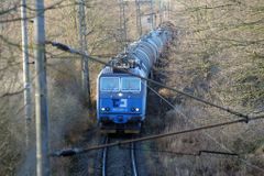 Vlak na Děčínsku zabil muže, jeho totožnost je neznámá