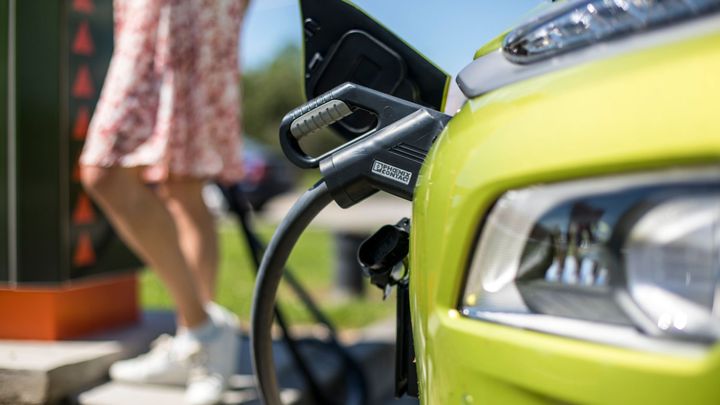 Bez ekologie, bez peněz: Firemní oťukávání s elektroauty má změnit evropská směrnice; Zdroj foto: Matej Slávik