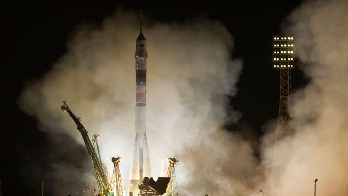 Sojuz startuje k Mezinárodní vesmírné stanici (ISS).
