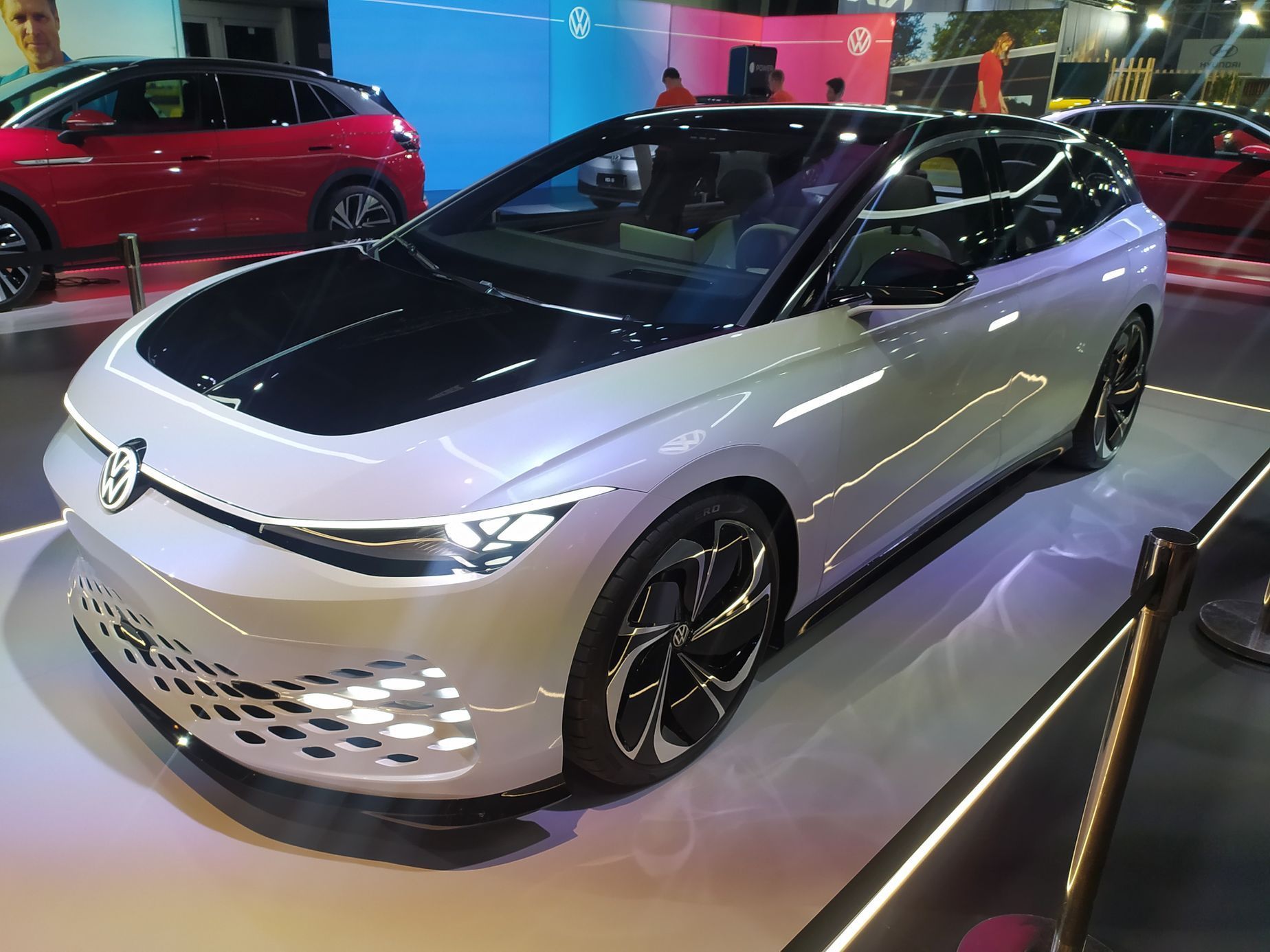 e-Salon 2022 stánek VW a Cupra