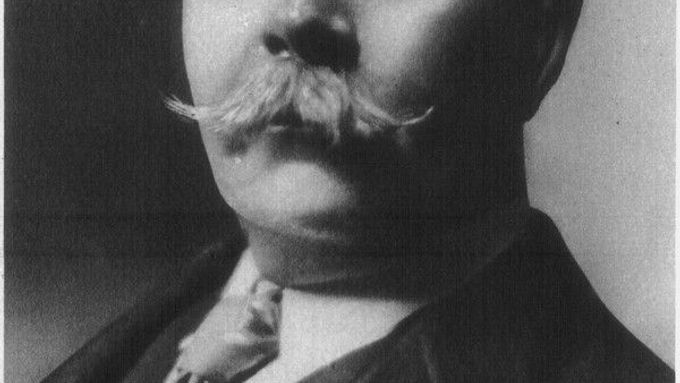 Artur Conan Doyle