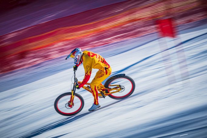 Neuvěřitelné výkony dobrodruhů za poslední rok, Red Bull Content Pool