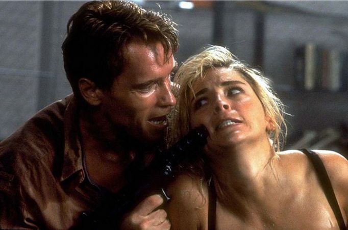 Z filmové sci-fi Total Recall (1990).