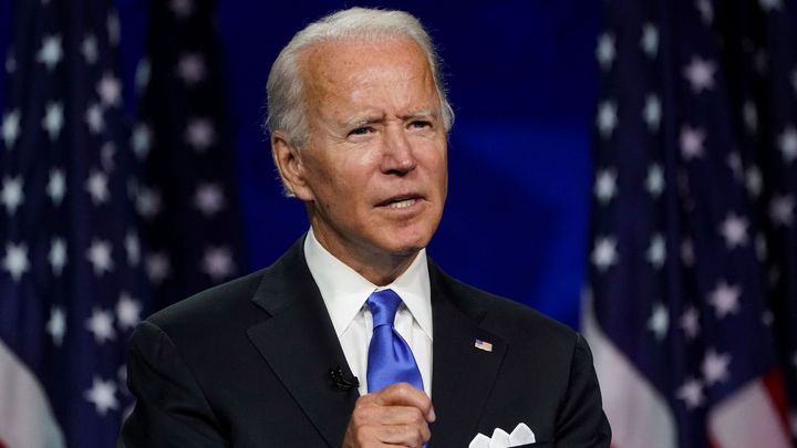 Biden přijal demokratickou nominaci na prezidenta USA. Chce být prezidentem všech