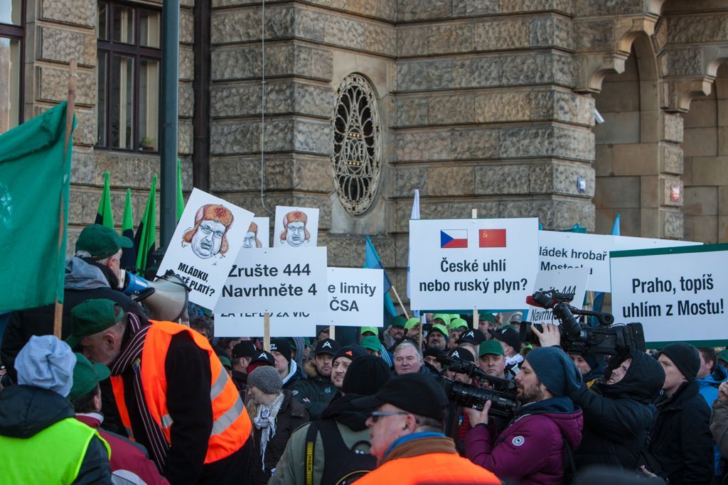 Demonstrace za prolomení těžebních limitů