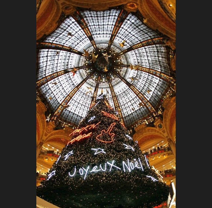 Vánoční strom - Paris - Galeries Lafayette