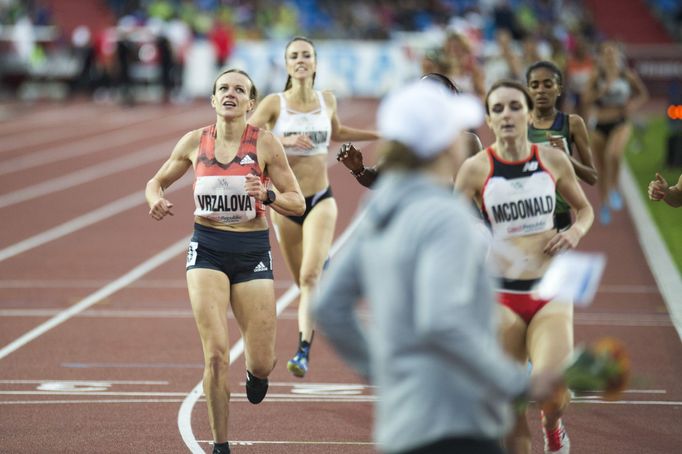 atletika, Zlatá tretra 2018, Simona Vrzalová (1500 m)