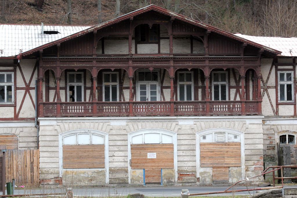 Kyselka, dříve Lázně Kyselka