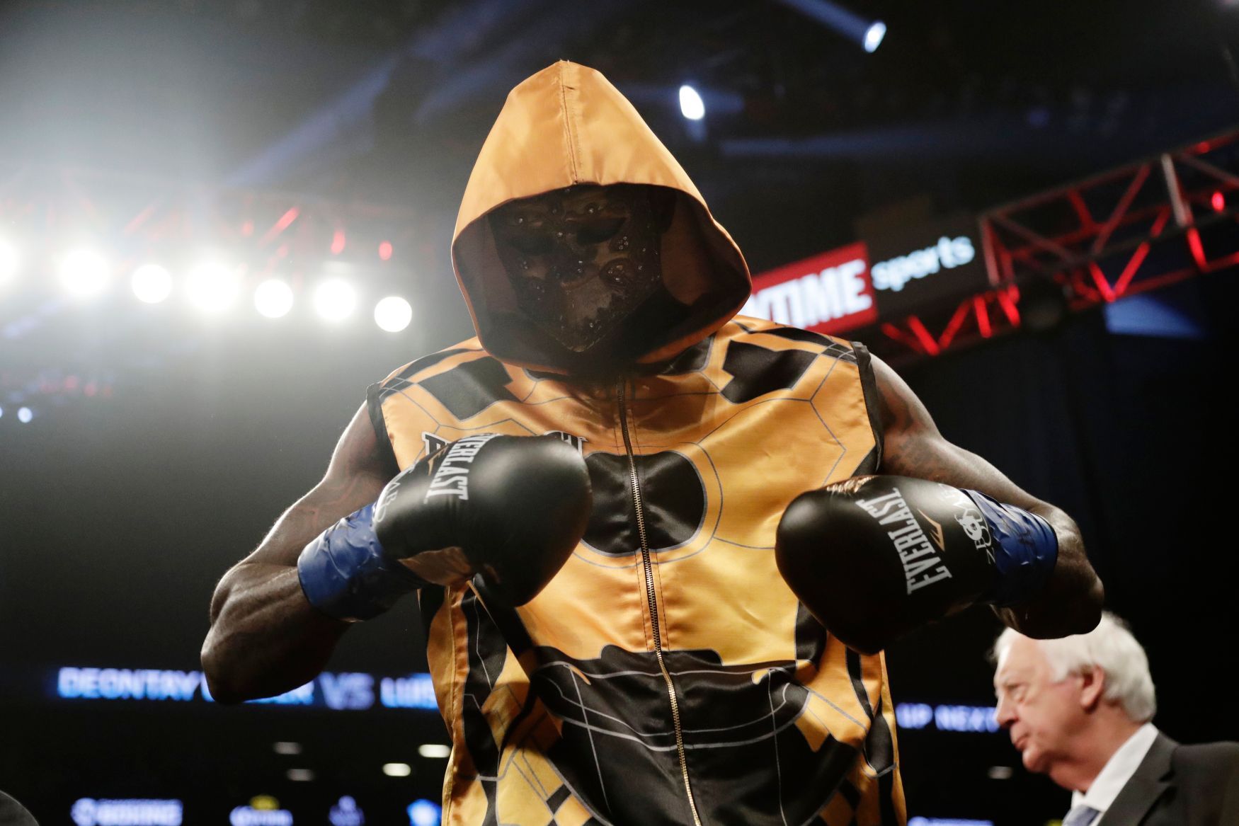 Box: Deontay Wilder vs. Luis Ortiz