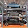 historická a filmová auta autosalon Paříž