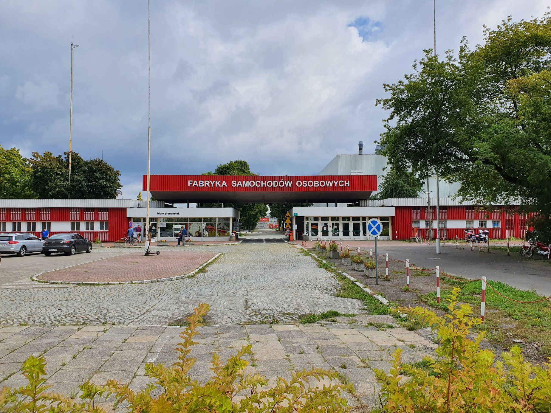 výstava - muzeum v továrně FSO Varšava