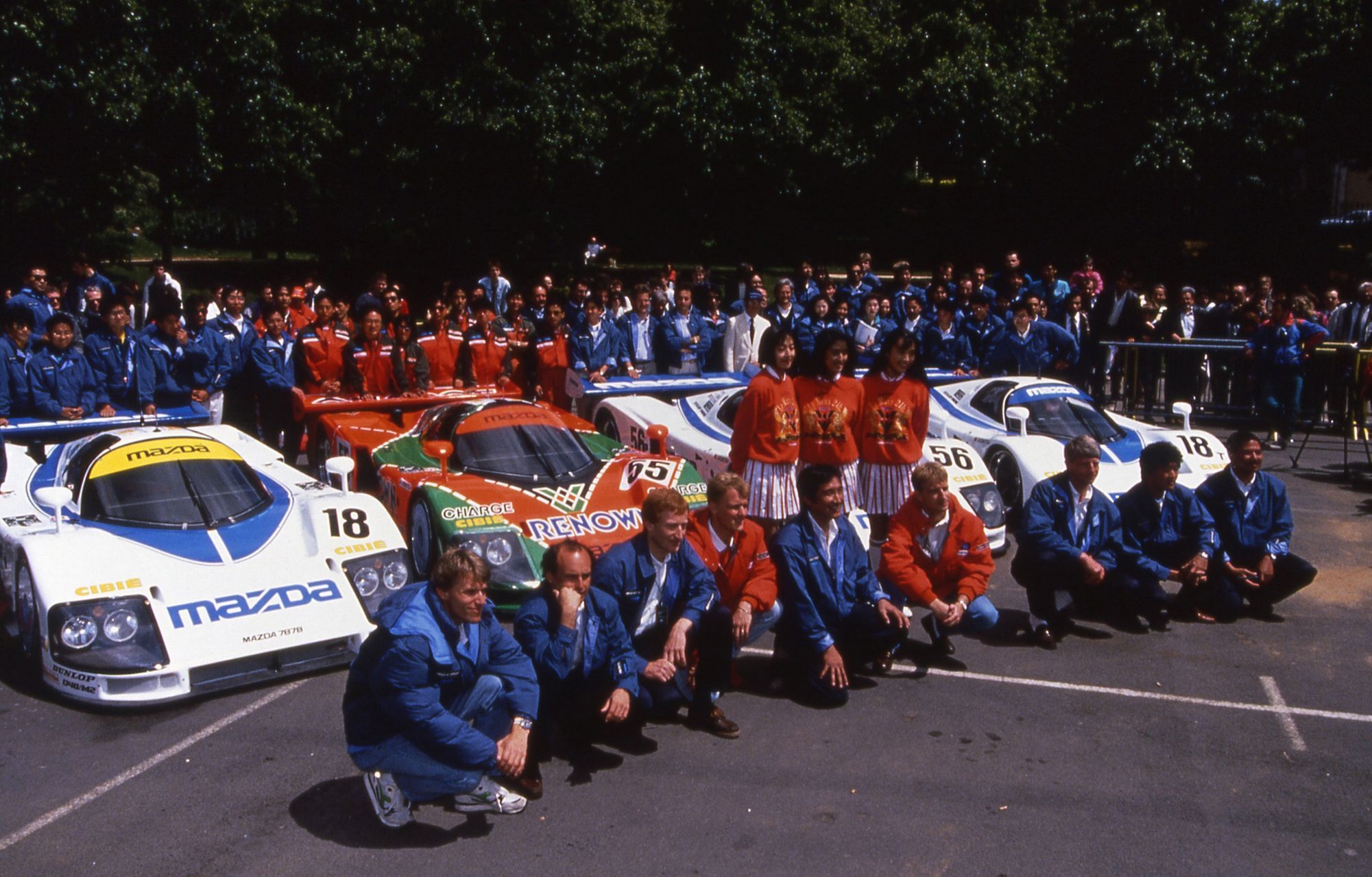 Mazda historie japonská automobilka