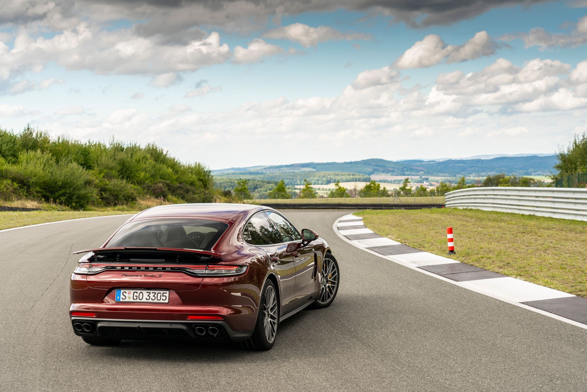 Porsche Panamera Turbo S 2020