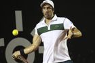 Cuevas ve Wimbledonu vyhrožoval, že se vymočí na kurtu do plechovky od tenisáků