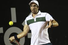 Cuevas ve Wimbledonu vyhrožoval, že se vymočí na kurtu do plechovky od tenisáků