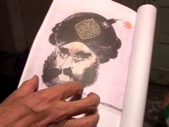 Originální Mohamedova karikatura. Jejímu autorovi Kurtu Westergaardovi vyhrožovali muslimští extremisté smrtí
