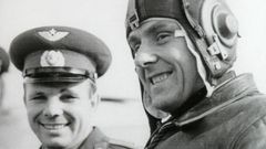 Vladimir Komarov a Jurij Gagarin