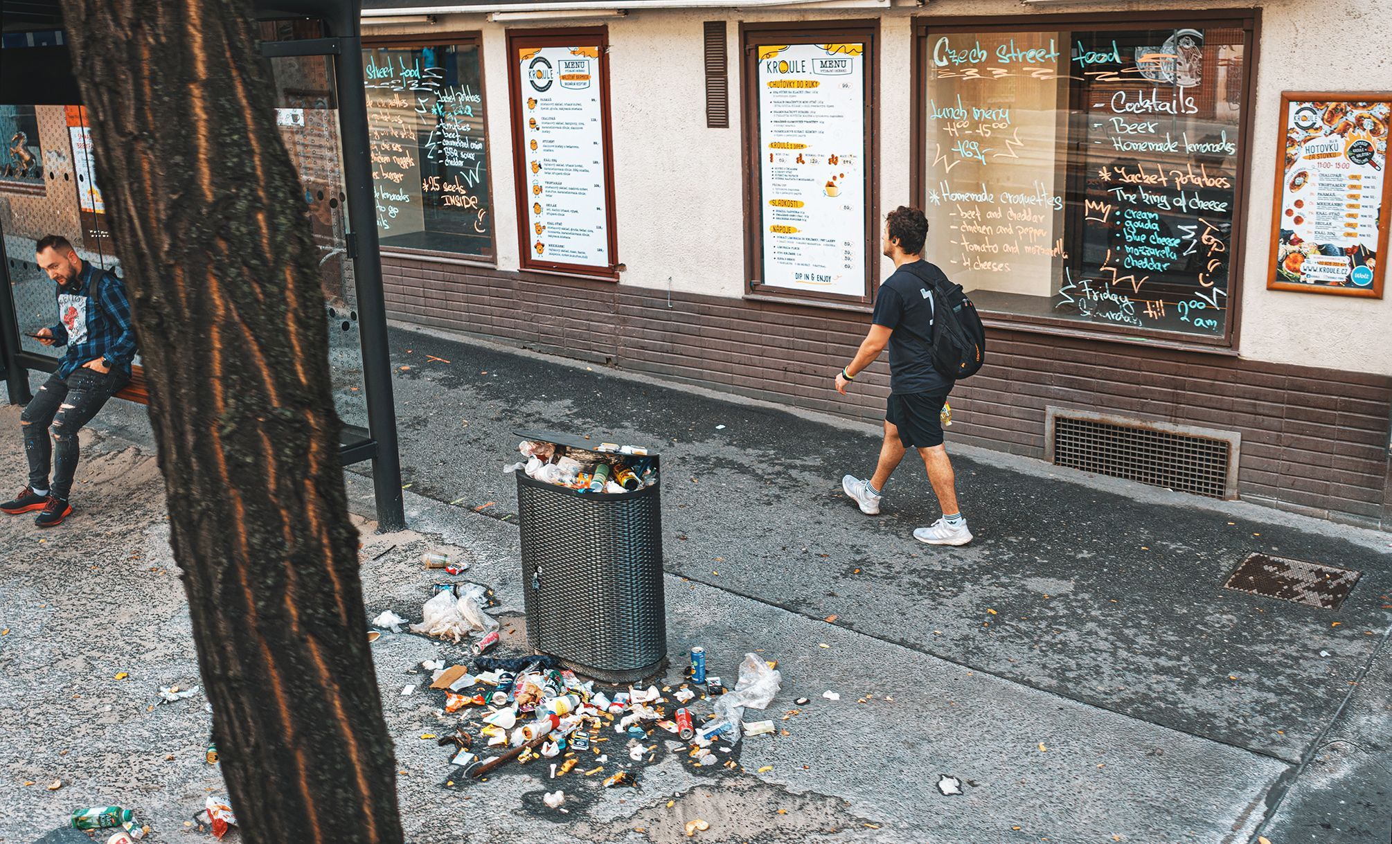 Praha viděná z Hop On busu: krásné památky, Kafka, pivo, rum i sexshopy