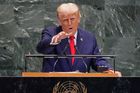 Přestaňte od Ruska kupovat ropu, jinak tu plýtváme časem. Trump v OSN káral Evropu