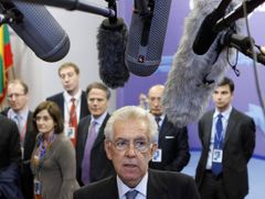 Monti se zasloužil o to, že deficit rozpočtu italské vlády spadl pod tři procenta HDP.