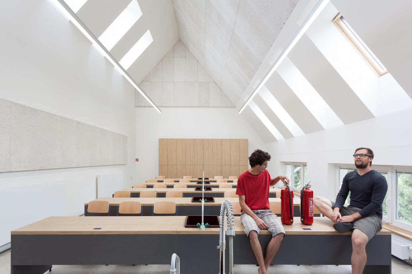 Škola v Lysolajích