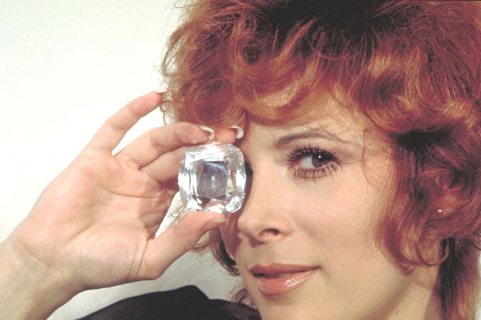 Jill St. Johnová ve filmu Diamanty jsou věčné.