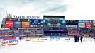 NHL: Stadium Series- Yankees Stadium v New Yorku