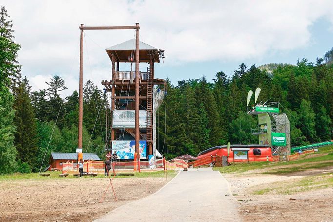 Záběr na turistický areál Resortu Dolní Morava. 17. 6. 2022