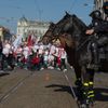 Derby Sparta - Slavia - finále Mol Cup - pochod fanoušků Slavie - Sešívaná invaze